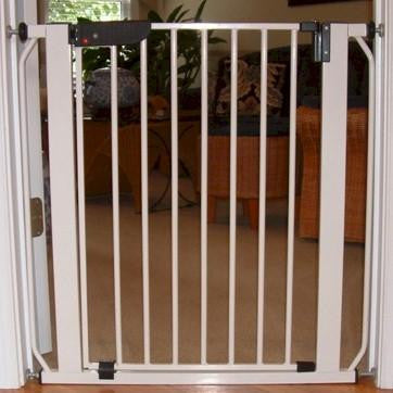 Auto Lock Pressure Pet Gate - Black